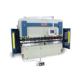 Baileigh BP-11213CNC 220V 3Phase 112 Ton, 156 Inch 2 Axis Programmable Hydraulic Press Brake Distance Between Housings is 124 Inch