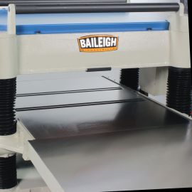 Baileigh IP-208 220V 1 Phase 5HP 20 Inch Industrial Planer, 8 Inch Maximum Cutting Height,